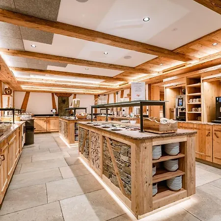 ホテル Restaurant Hexenalm