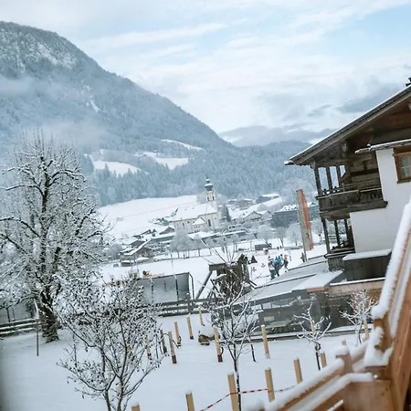 Restaurant Hexenalm ホテル ゼル