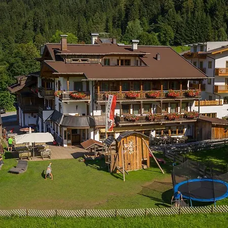Hotel Restaurant Hexenalm 4*