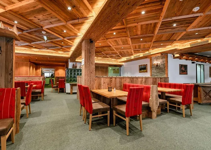 Hotel Restaurant Hexenalm 4*