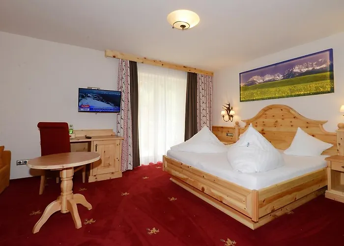 Готель Restaurant Hexenalm 4*