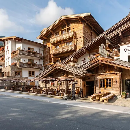 Restaurant Hexenalm Otel 4*