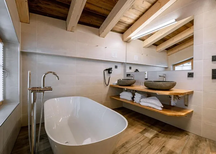 Restaurant Hexenalm Otel 4*