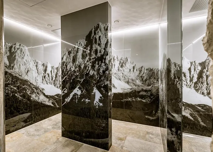 Restaurant Hexenalm Otel 4*